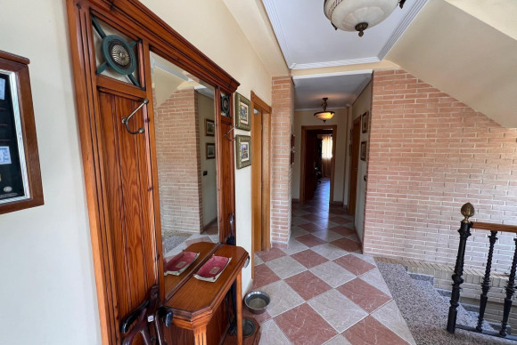 Herverkoop - Villa - Benidorm - Zona Sierra Helada