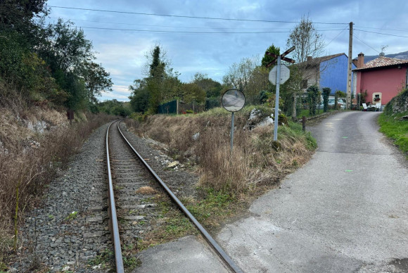 Herverkoop - Terrein - Llanes - Cué-San Roque-Andrín