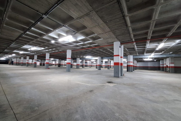 Herverkoop - Parking - Oviedo - Teatinos-Los Prados