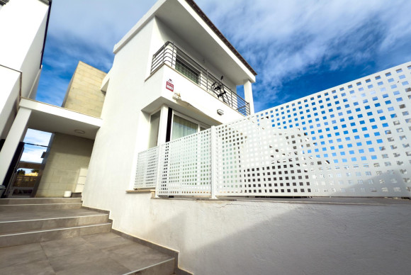 Revente - House - La Nucía - Urbanizaciones