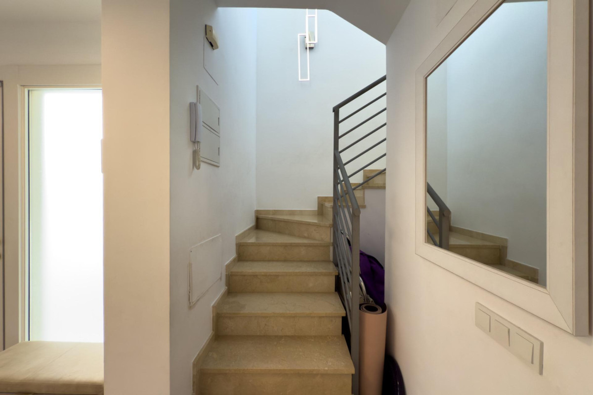 Revente - House - La Nucía - Urbanizaciones