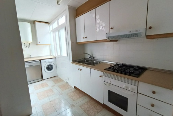 Herverkoop - Appartement  - Alicante - Carolinas Altas