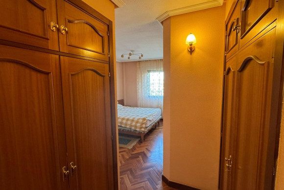 Herverkoop - Appartement  - Madrid - Colina