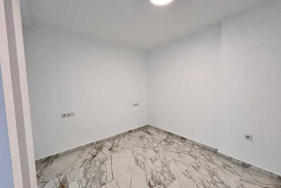 Herverkoop - Appartement  - Torrevieja - Playa de los Locos