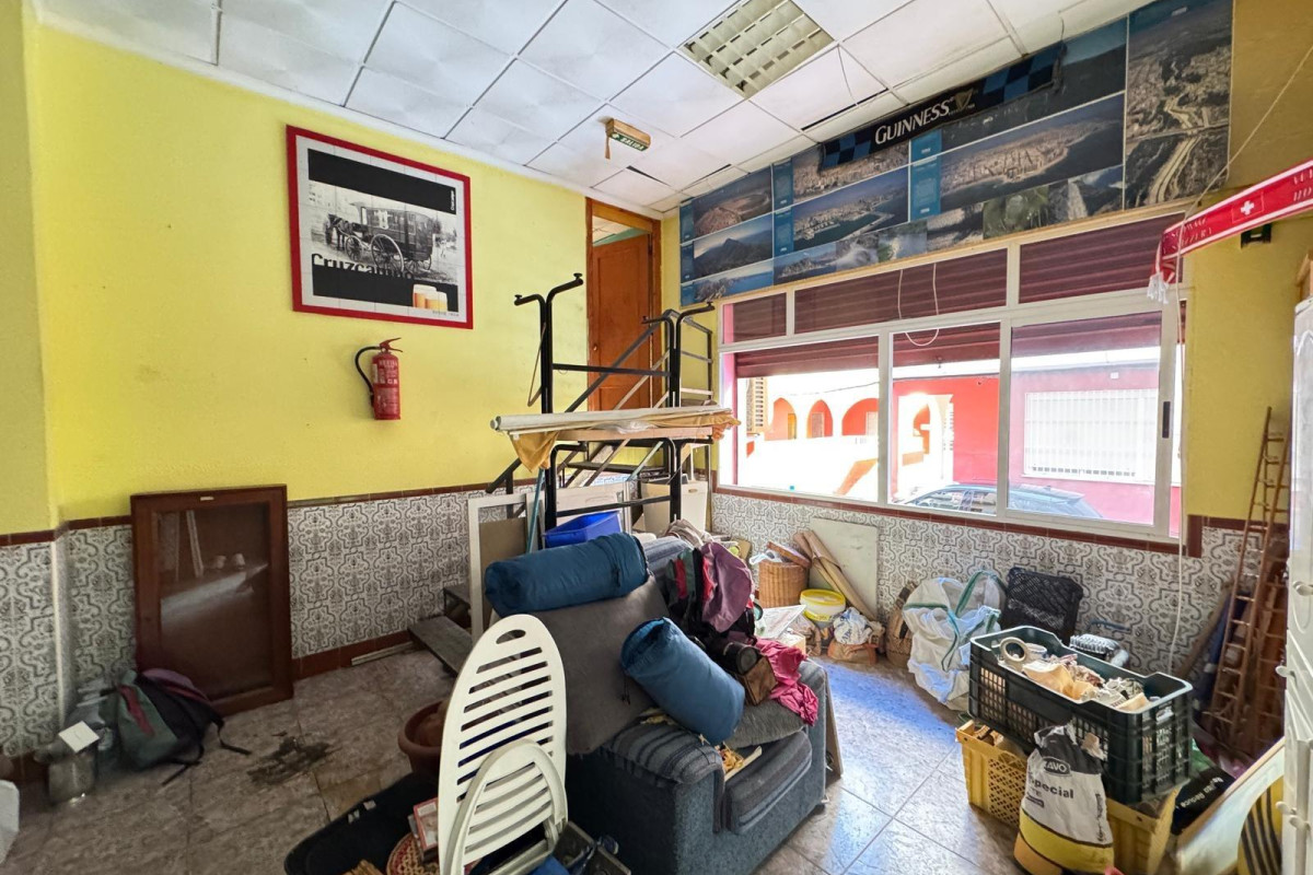 Herverkoop - Winkel Ruimte - Torrevieja - Playa del Cura
