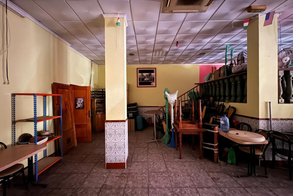 Herverkoop - Winkel Ruimte - Torrevieja - Playa del Cura