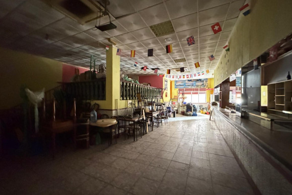 Herverkoop - Winkel Ruimte - Torrevieja - Playa del Cura