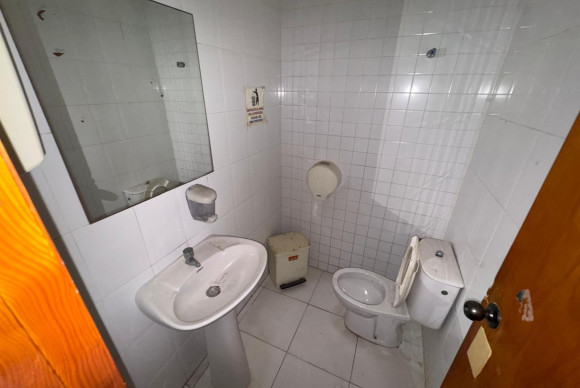 Herverkoop - Winkel Ruimte - Torrevieja - Playa del Cura