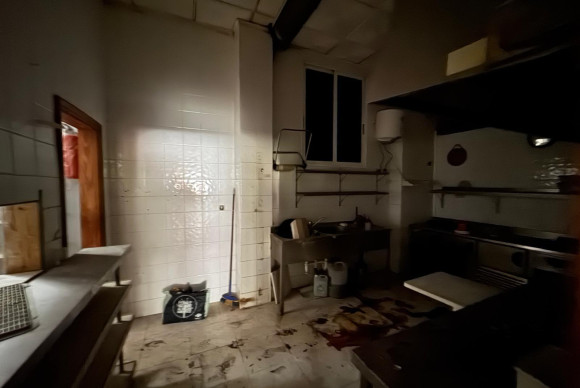 Herverkoop - Winkel Ruimte - Torrevieja - Playa del Cura