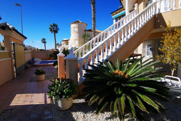 Revente - House - Orihuela Costa - La Florida