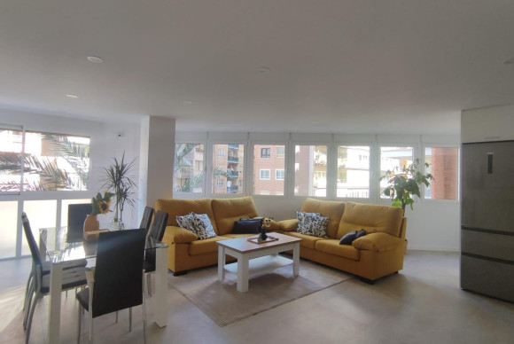 Herverkoop - Appartement  - Alicante - Centro Tradicional