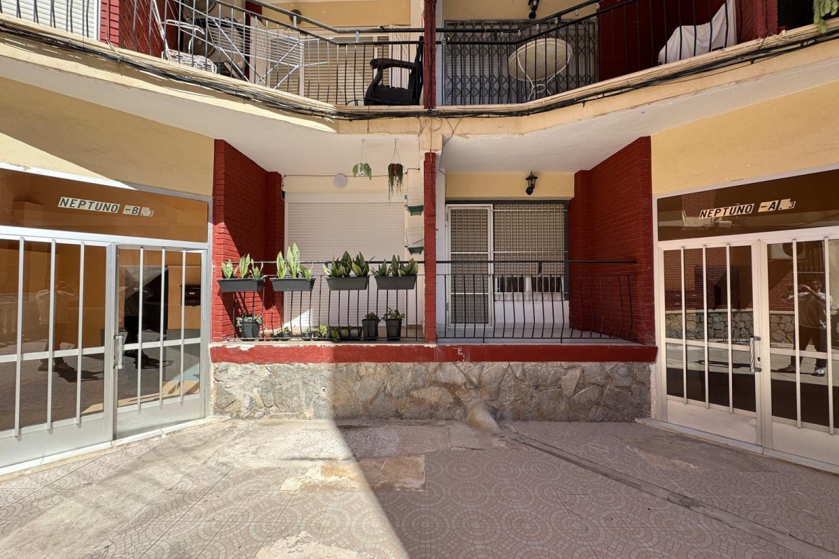 Reventa - Apartamento / piso - Torrevieja - Playa del Cura