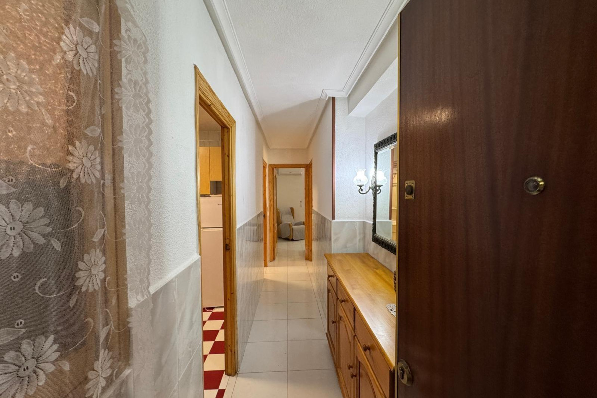 Reventa - Apartamento / piso - Torrevieja - Playa del Cura