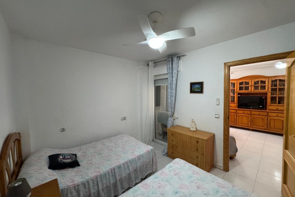 Reventa - Apartamento / piso - Torrevieja - Playa del Cura