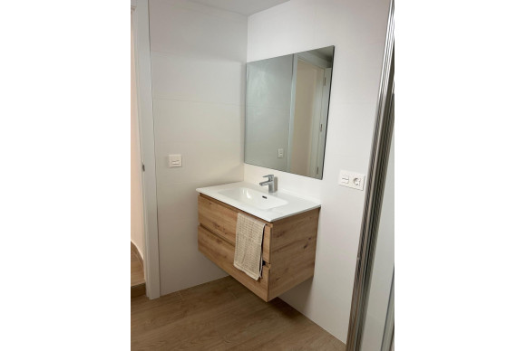 Revente - Casa de Pueblo - Benidorm - Levante