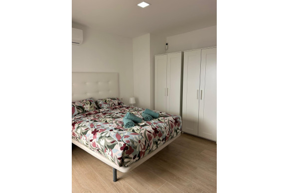 Revente - Casa de Pueblo - Benidorm - Levante