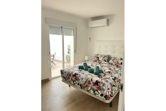 Revente - Casa de Pueblo - Benidorm - Levante