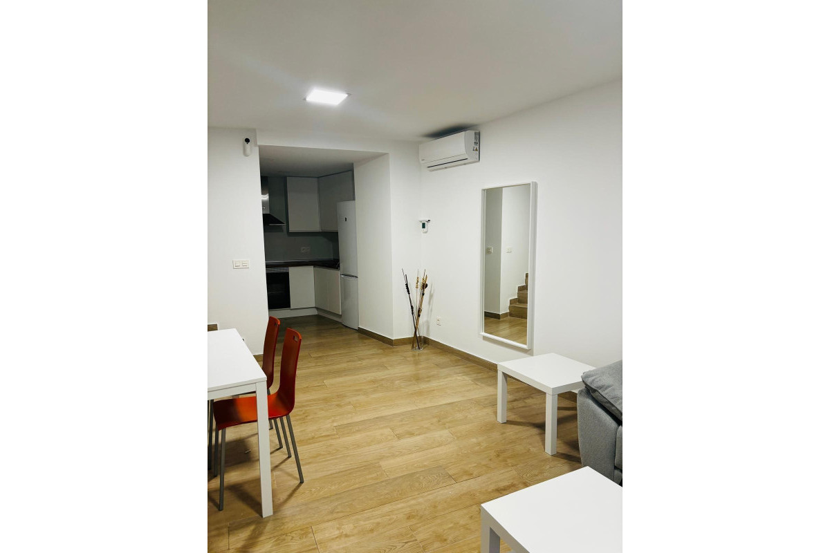 Revente - Casa de Pueblo - Benidorm - Levante