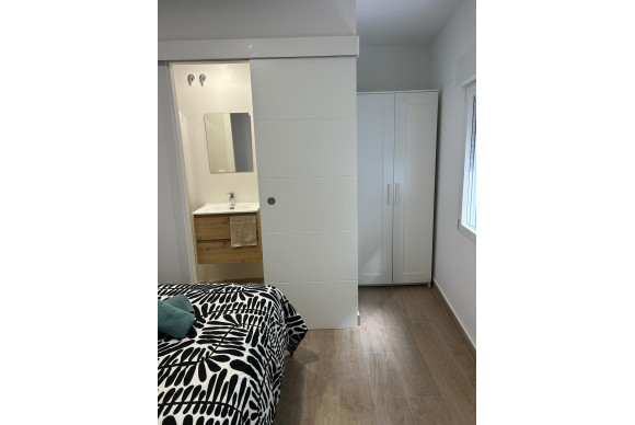 Revente - Casa de Pueblo - Benidorm - Levante