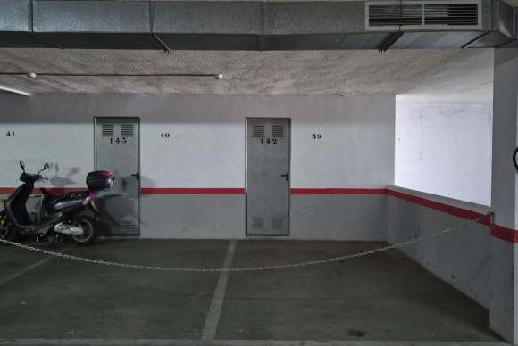 Herverkoop - Appartement  - Benidorm - Via Parque