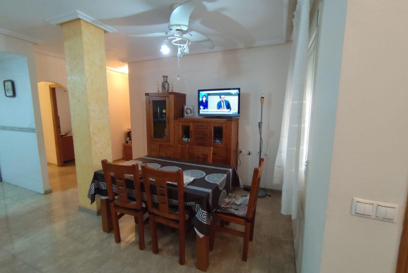 Reventa - Apartamento / piso - Torrevieja - Estacion de autobuses