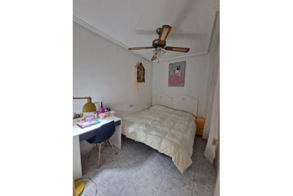 Reventa - Apartamento / piso - Torrevieja - Estacion de autobuses