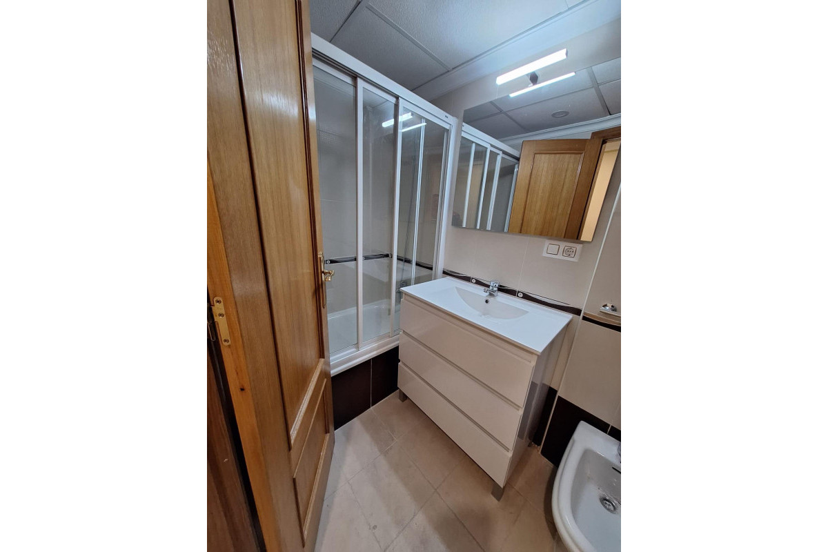 Resale - Apartment  - Torrevieja