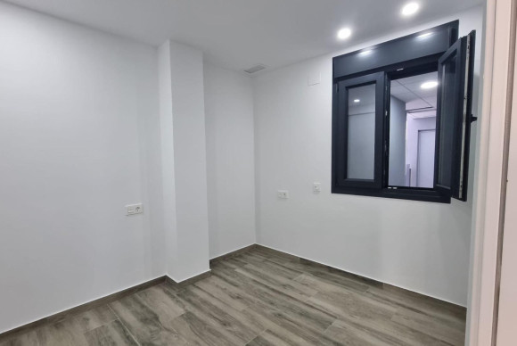 Herverkoop - Appartement  - Torrevieja - Playa del Cura