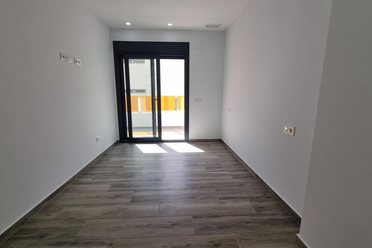 Herverkoop - Appartement  - Torrevieja - Playa del Cura