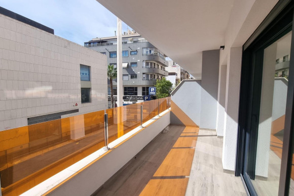 Herverkoop - Appartement  - Torrevieja - Playa del Cura