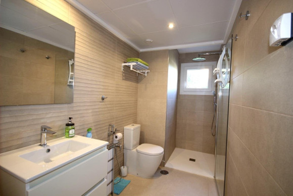 Reventa - Apartamento / piso - Torrevieja - Punta prima