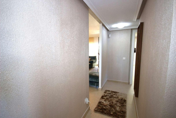 Reventa - Apartamento / piso - Torrevieja - Punta prima