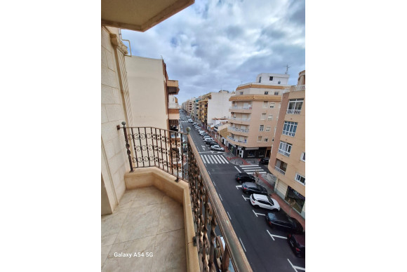 Herverkoop - Appartement  - Torrevieja