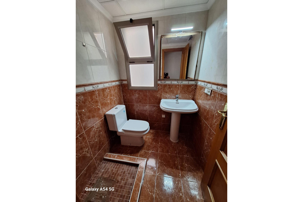 Herverkoop - Appartement  - Torrevieja