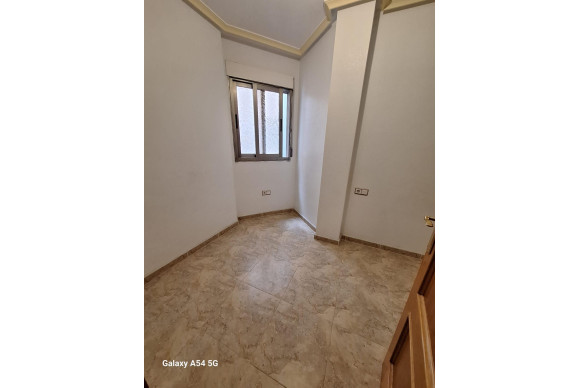 Herverkoop - Appartement  - Torrevieja