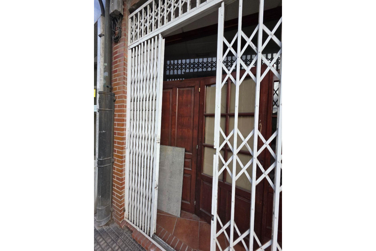 Revente - Negocio - Oviedo - Fozaneldi-Tenderina