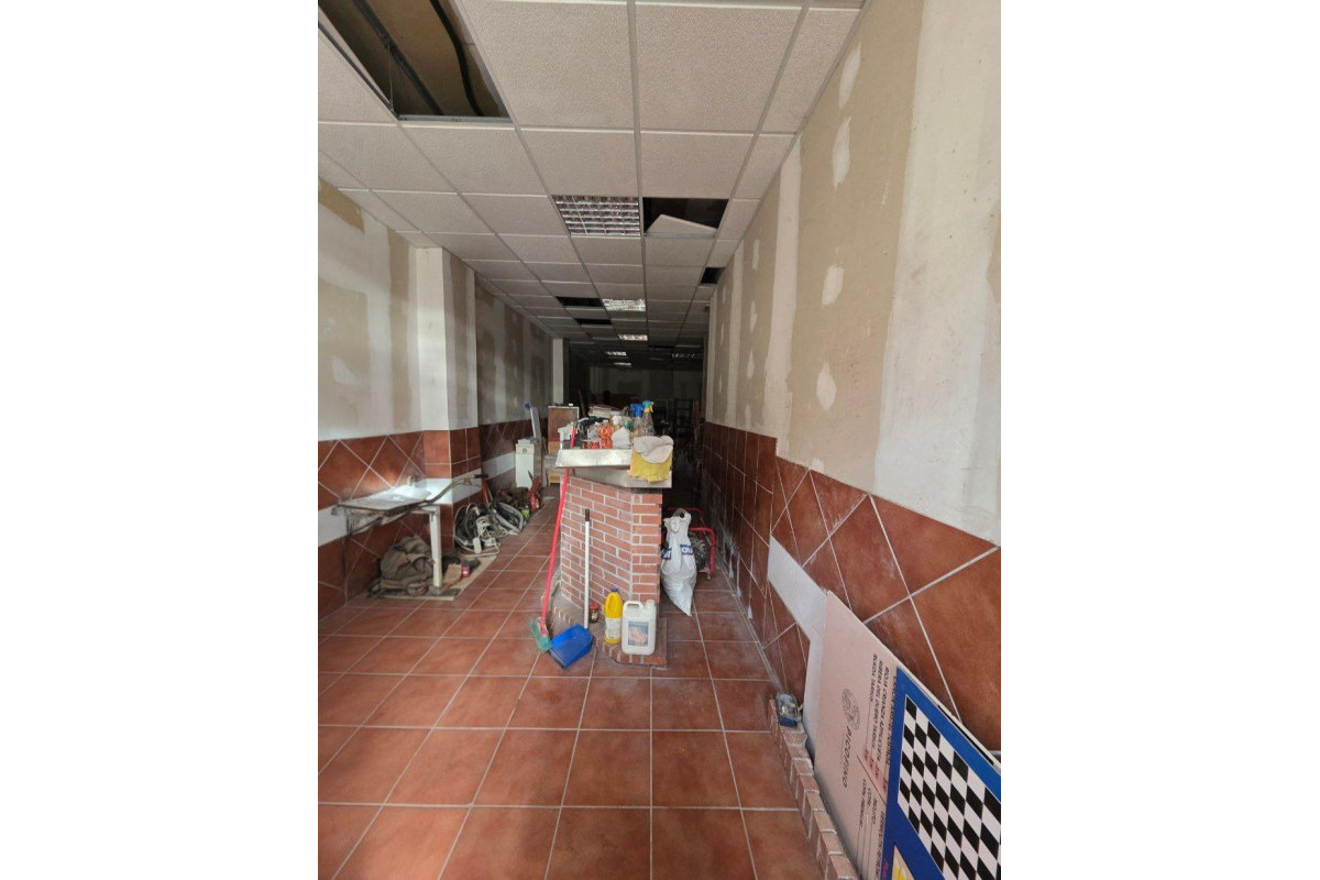 Revente - Negocio - Oviedo - Fozaneldi-Tenderina