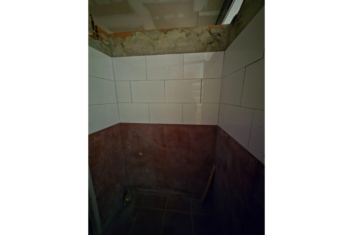 Revente - Negocio - Oviedo - Fozaneldi-Tenderina