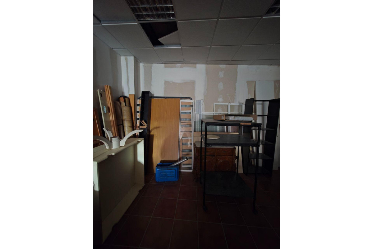 Revente - Negocio - Oviedo - Fozaneldi-Tenderina