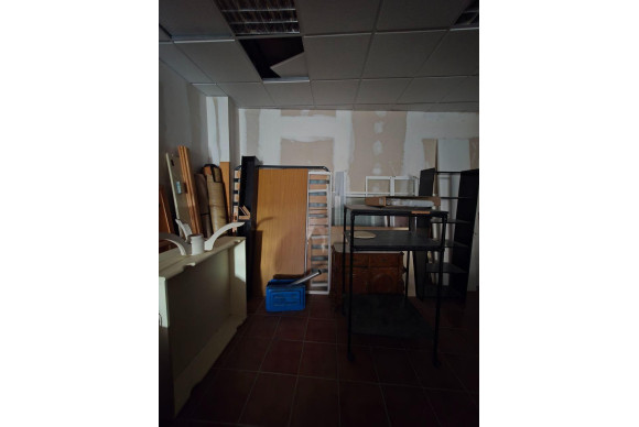 Revente - Negocio - Oviedo - Fozaneldi-Tenderina