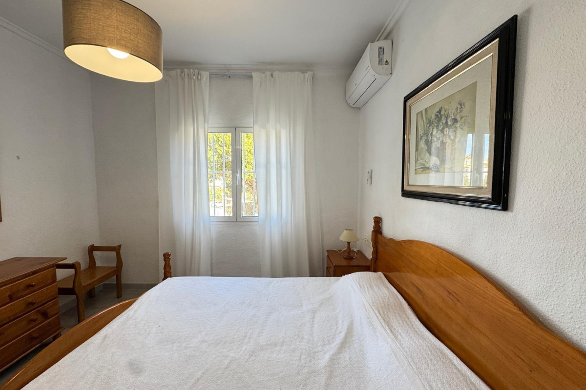 Herverkoop - Villa - Cabo Roig - MUY CERCA DE LA PLAYA