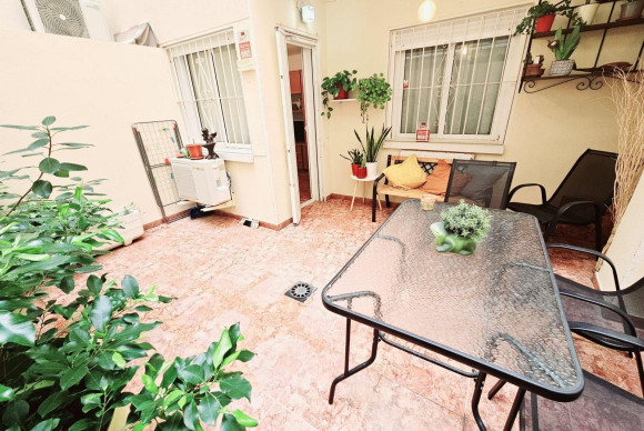 Herverkoop - Appartement  - Torrevieja - Estacion de autobuses