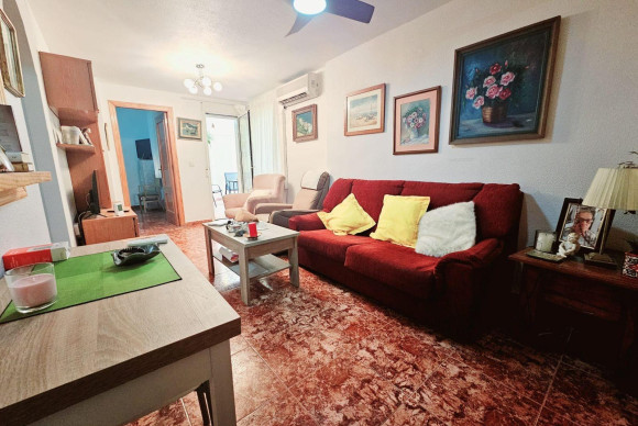 Herverkoop - Appartement  - Torrevieja - Estacion de autobuses