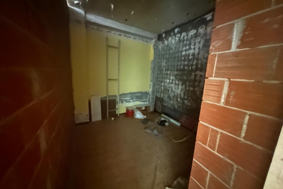 Reventa - Local Comercial - Alicante - Altozano