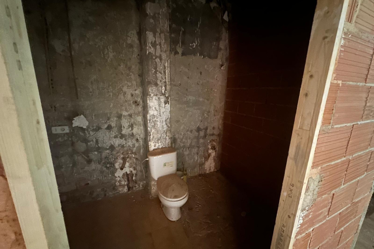 Reventa - Local Comercial - Alicante - Altozano