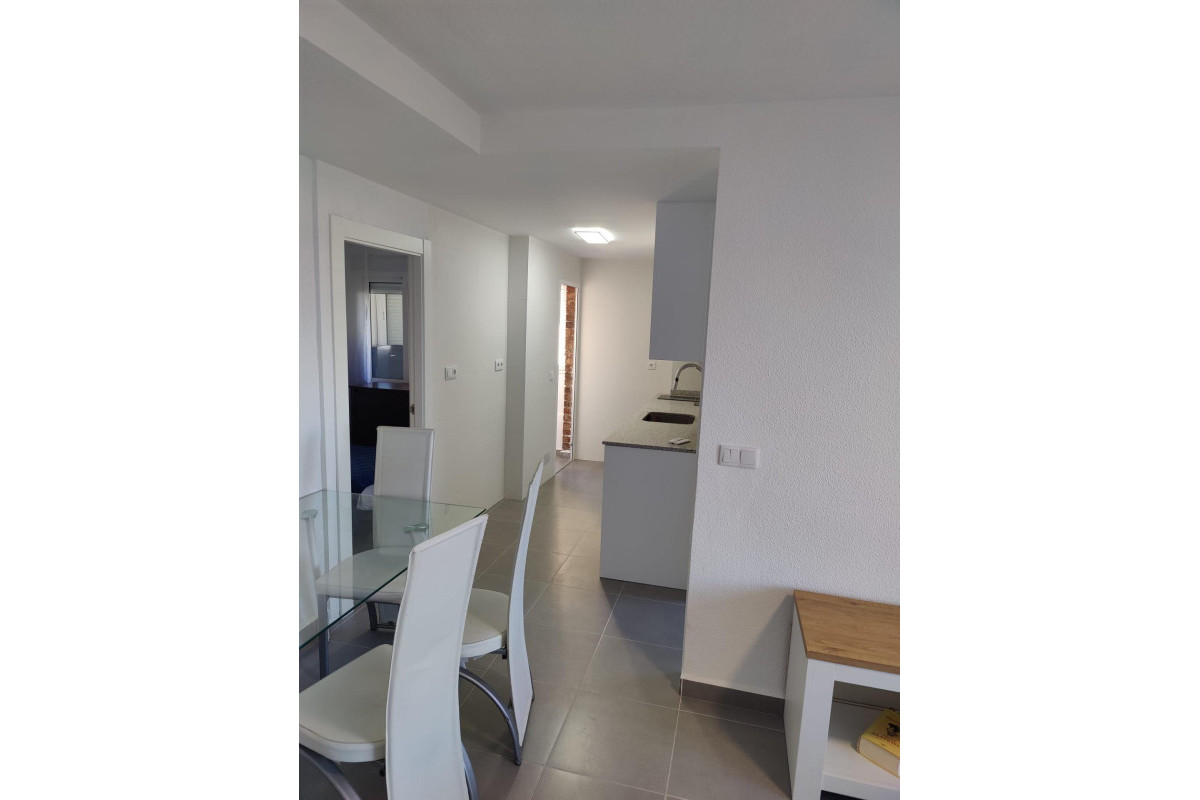 Reventa - Apartamento / piso - Torrevieja - Punta prima