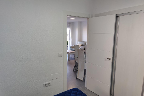 Reventa - Apartamento / piso - Torrevieja - Punta prima