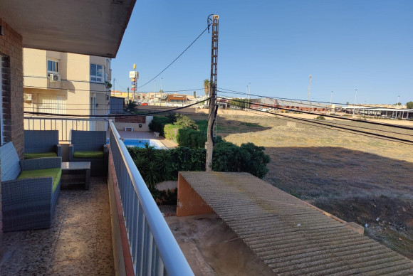 Reventa - Apartamento / piso - Torrevieja - Punta prima