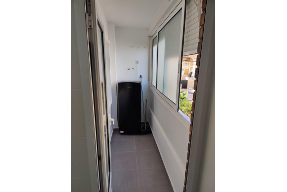 Reventa - Apartamento / piso - Torrevieja - Punta prima