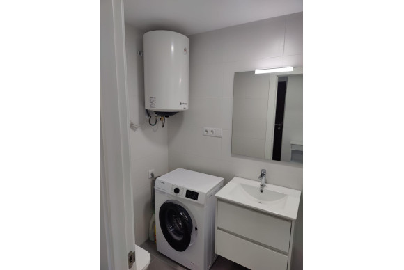 Reventa - Apartamento / piso - Torrevieja - Punta prima